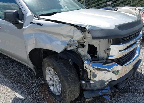 2021 Chevrolet Silverado 1500 4Wd Short Bed Lt z USA, uszkodzony, nr VIN 1GCPYDEK3MZ118697